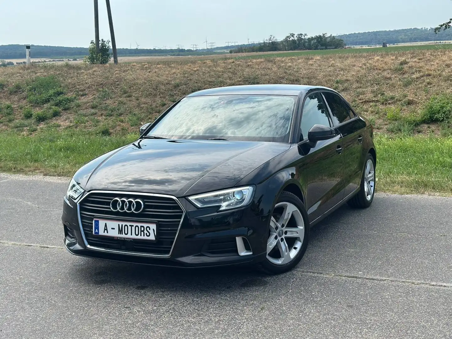 Audi A3 sport Schwarz - 1