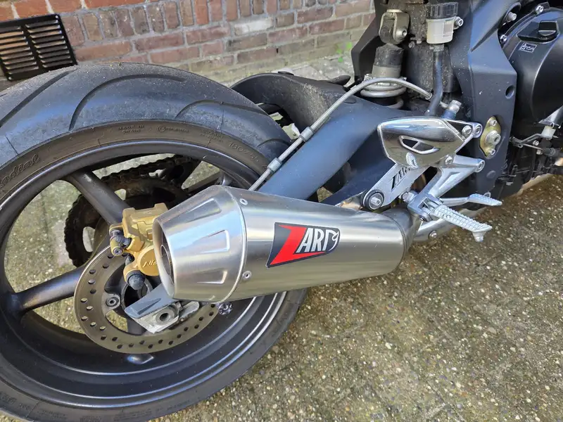 Triumph Street Triple 675 - foto 6