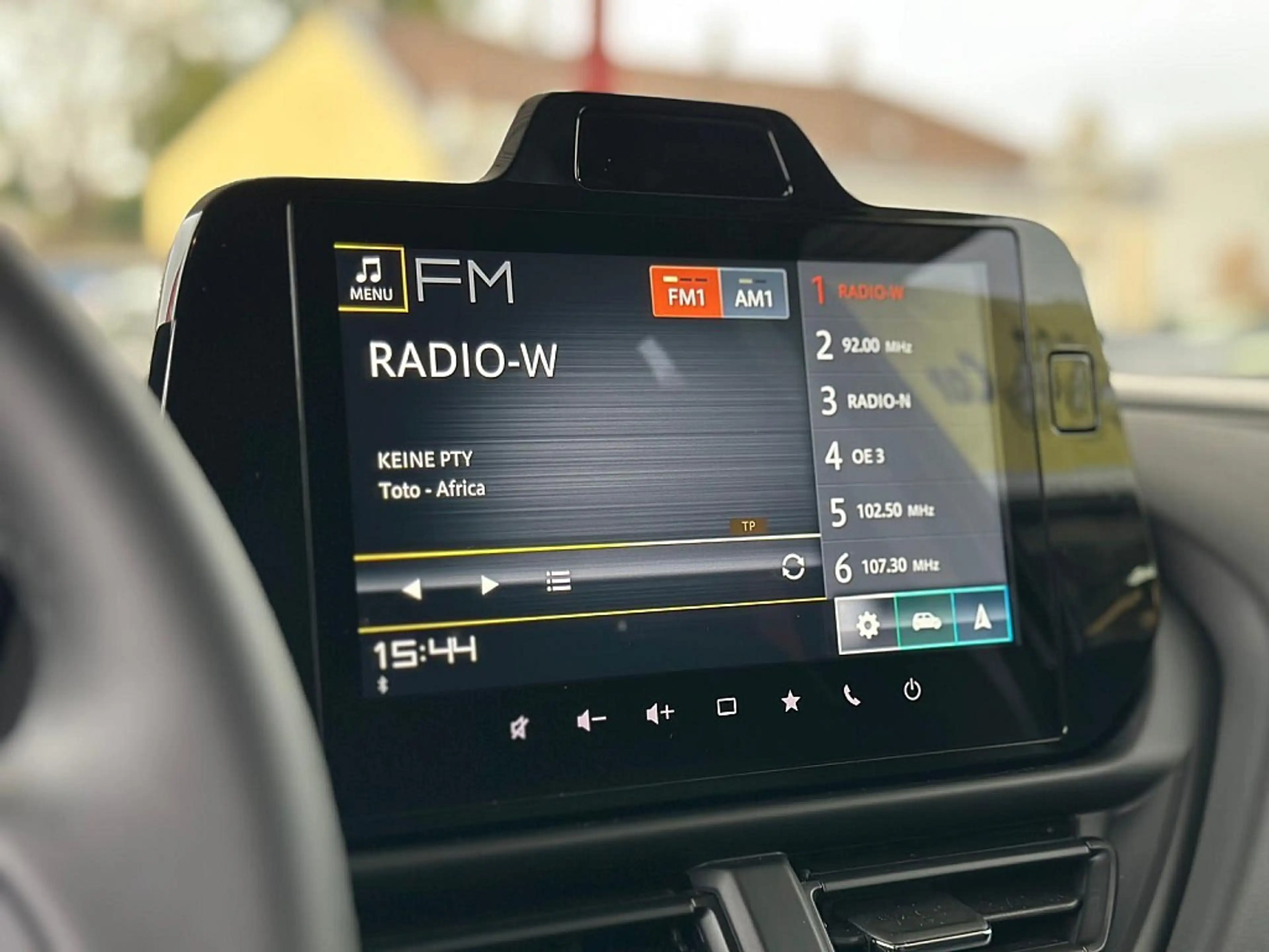 Suzuki S-Cross 1,4 Hybrid ALLGRIP shine Aut. Tageszulassung — photo 11