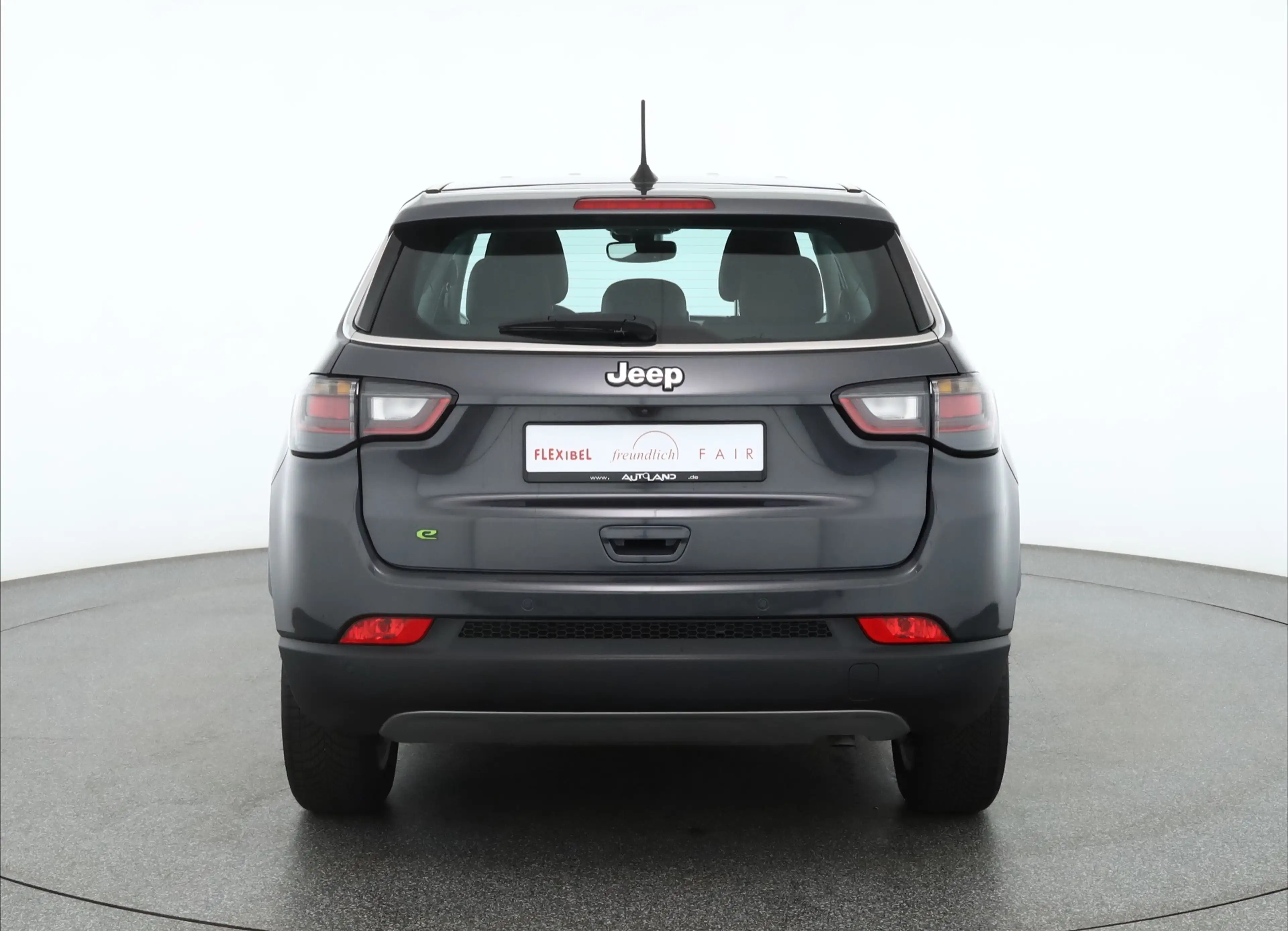 Jeep Compass 1.5 M-Hybrid Altitude LED 360° DAB PDC — photo 3