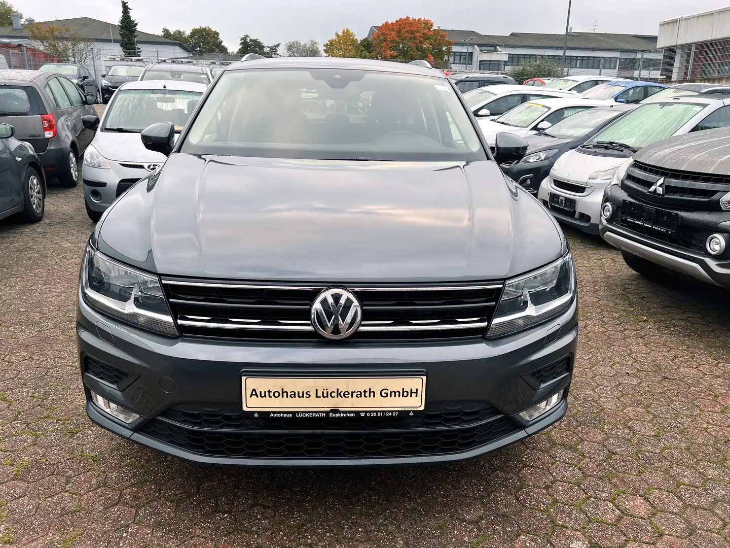 Volkswagen Tiguan Tiguan 2.0 TSI 4Motion DSG Grau - 2