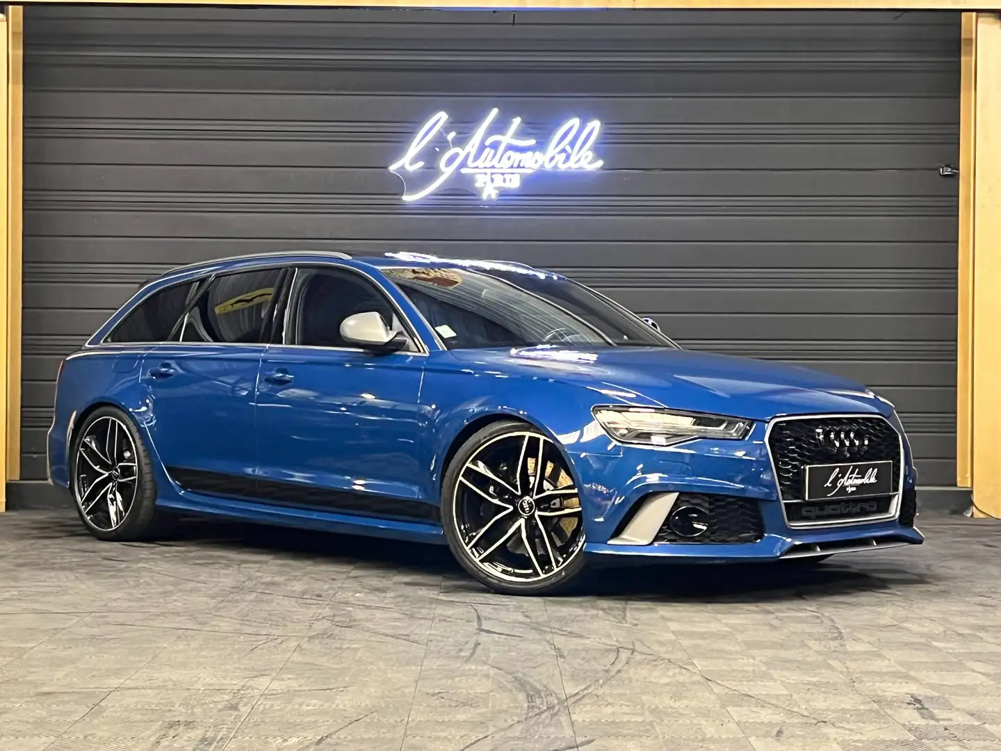 Audi RS6 Avant Performance V8 4.0 TFSI 605 Quattro Tiptro 8 Blau - 1