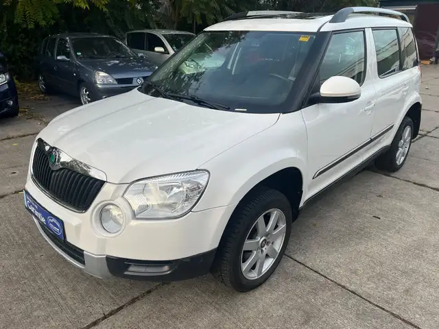 Skoda Yeti Ambition, Panoramadach, 1 Hand