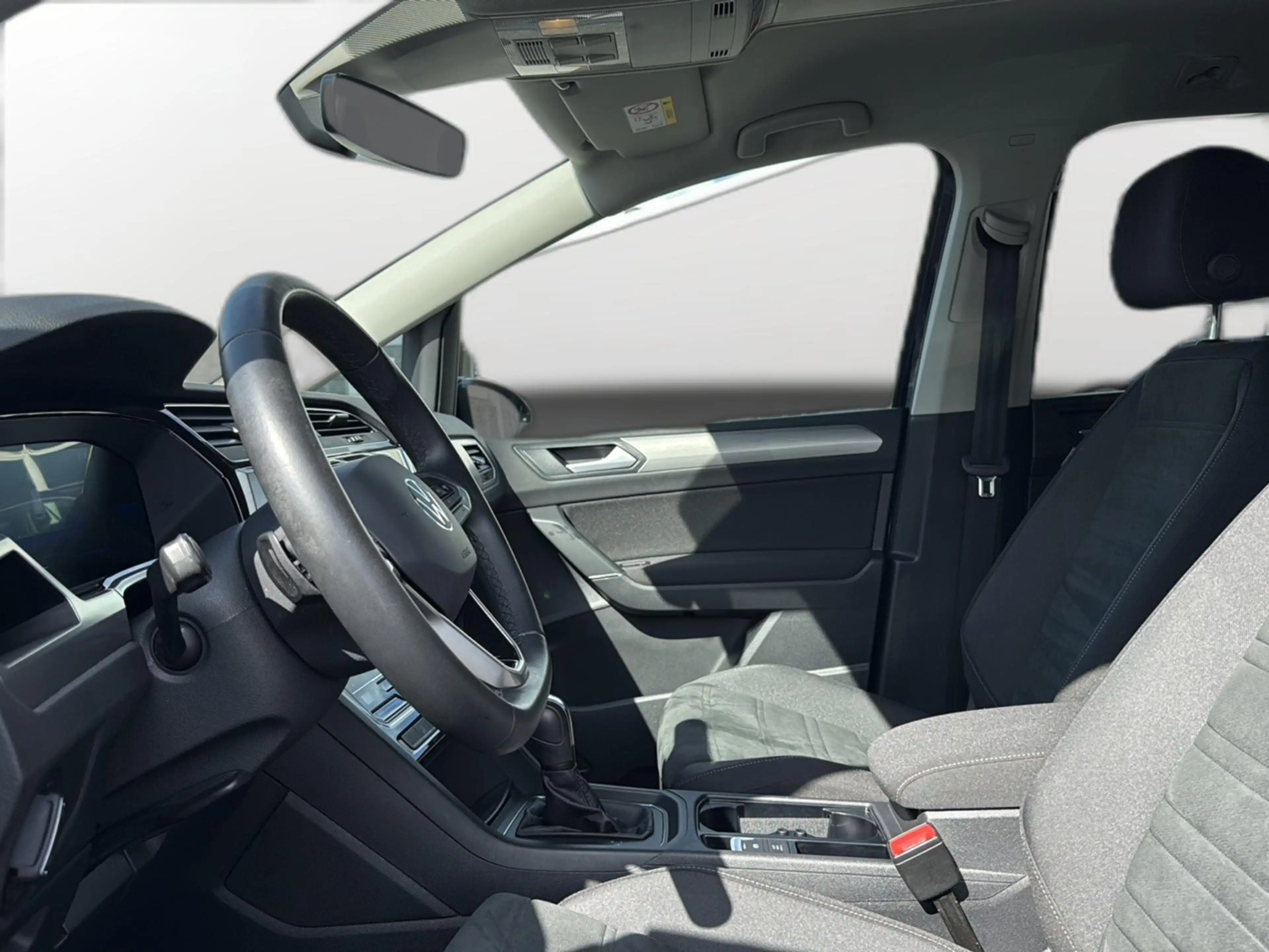 Volkswagen Touran 2.0 TDI DSG Comfortline ACC+RFK+VIRTU+LED — photo 12