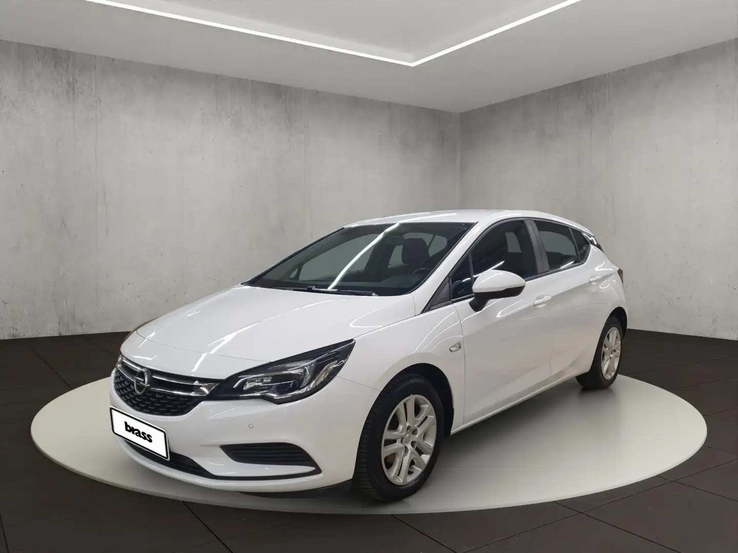 Opel Astra . Blanc - 1