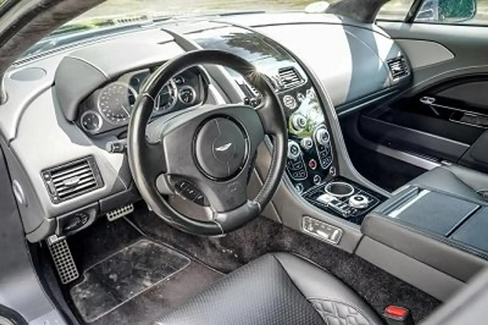 Aston Martin Rapide Rapide S Schwarz - 2