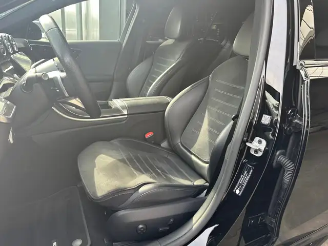 Mercedes-Benz C-Class view 12