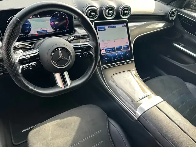 Mercedes-Benz C-Class view 11