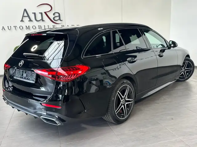 Mercedes-Benz C-Class view 5