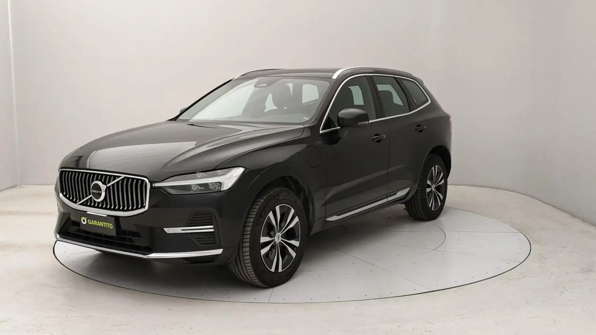 Volvo XC60 2.0 t6 recharge phev obc 3,7kW Core awd auto Nero - 1