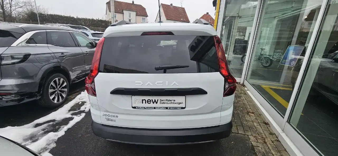 Dacia Jogger Expression TCe 100 bivalent Benzin & LPG 3
