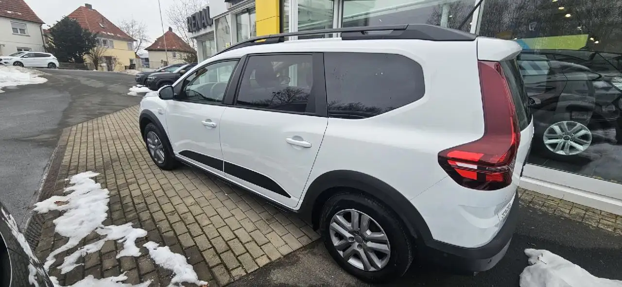 Dacia Jogger Expression TCe 100 bivalent Benzin & LPG 2