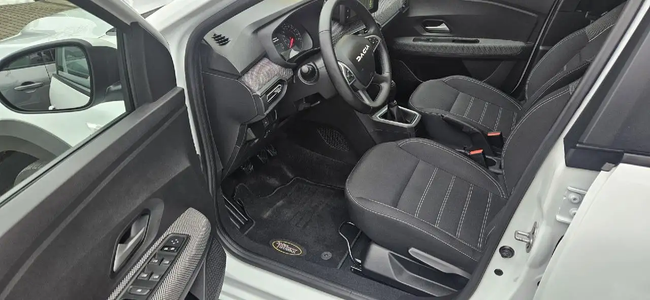 Dacia Jogger Expression TCe 100 bivalent Benzin & LPG 6