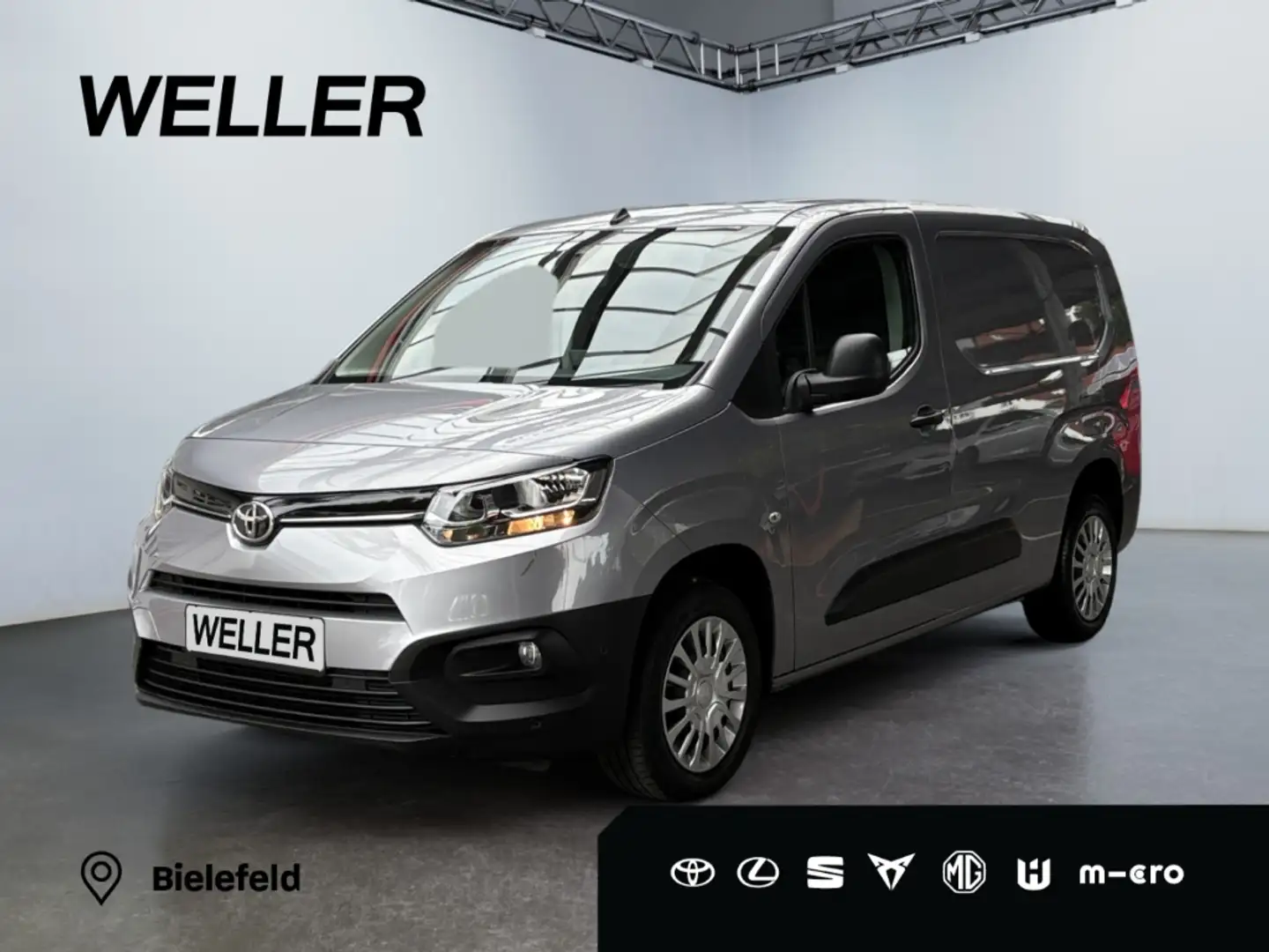 Toyota Proace City L2 1,5-l D-4D S&S Meister*NAVI*KLIMA*TEMPOMAT Silber - 1