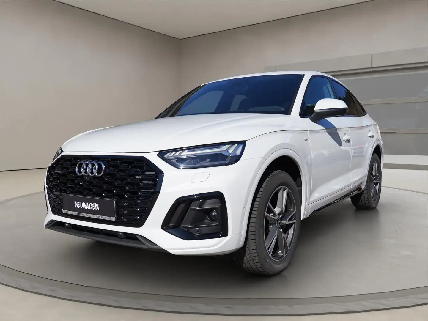Audi Q5 Sportback 50TFSIe quattro S line+Pano+Matrix+ Weiß - 1