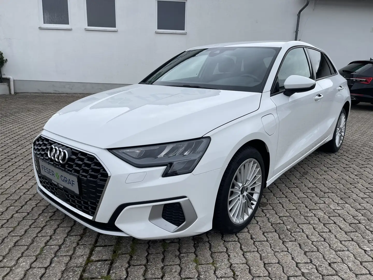 Audi A3 e advanced NAV VIRTUAL DAB Soundg. Weiß - 2