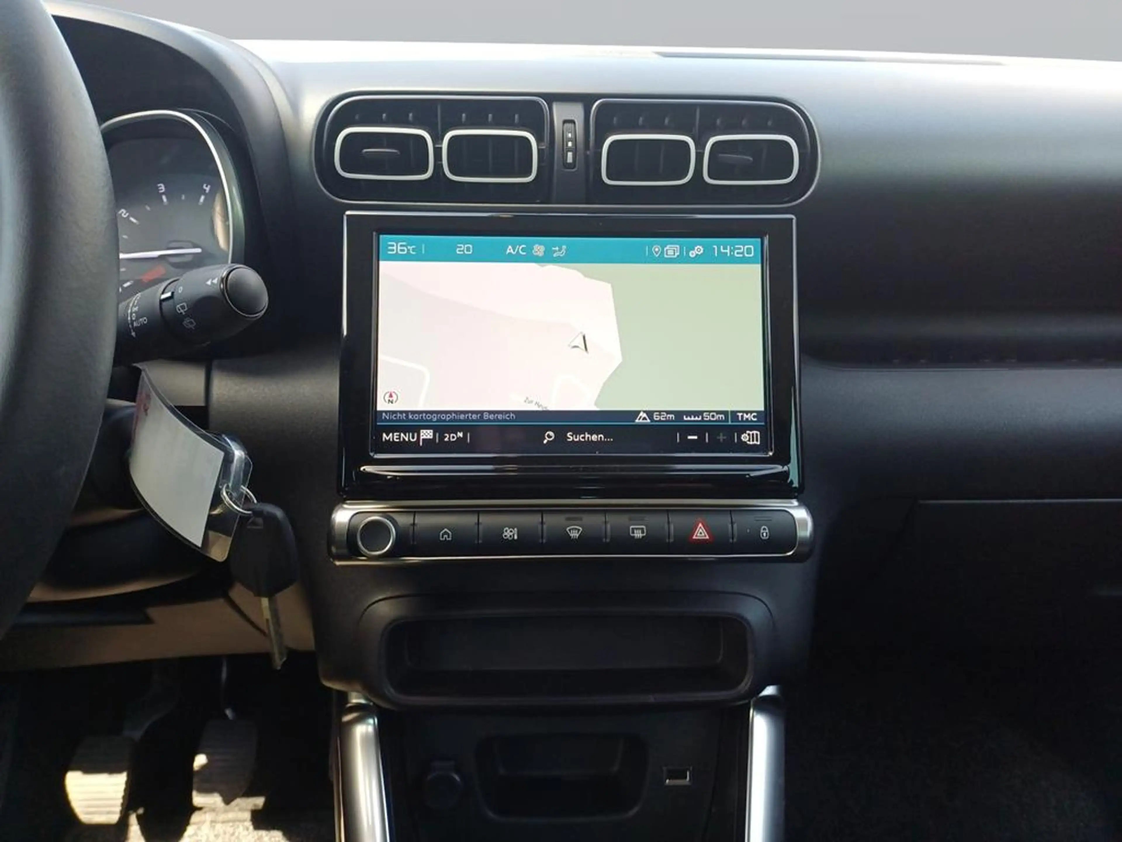 Citroen C3 Aircross PureTech 110 S&S Shine — photo 12