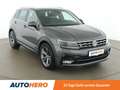 Volkswagen Tiguan 2.0 TDI Comfortline BM R-Line Aut. *LED*ACC*NAVI* Gris - thumbnail 8