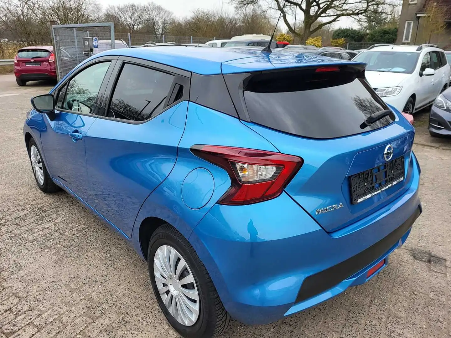 Nissan Micra 5-Türer 1.2 tekna Blau - 2