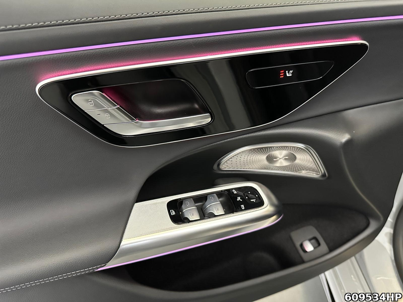 Mercedes-Benz E 300 T AMG Burmester 4D Panorama AHK Nightp. — photo 14