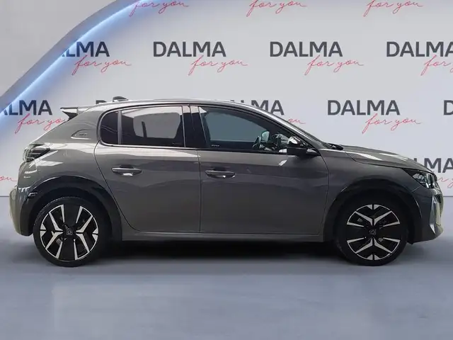 Peugeot 208 view 6