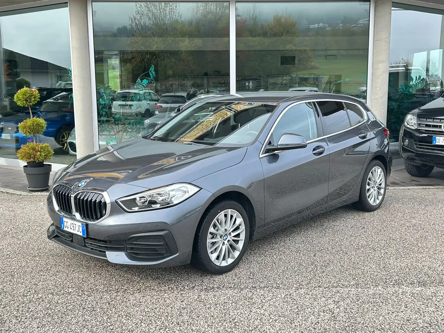 BMW 120 120d xdrive Sport auto 4x4 Grigio - 1