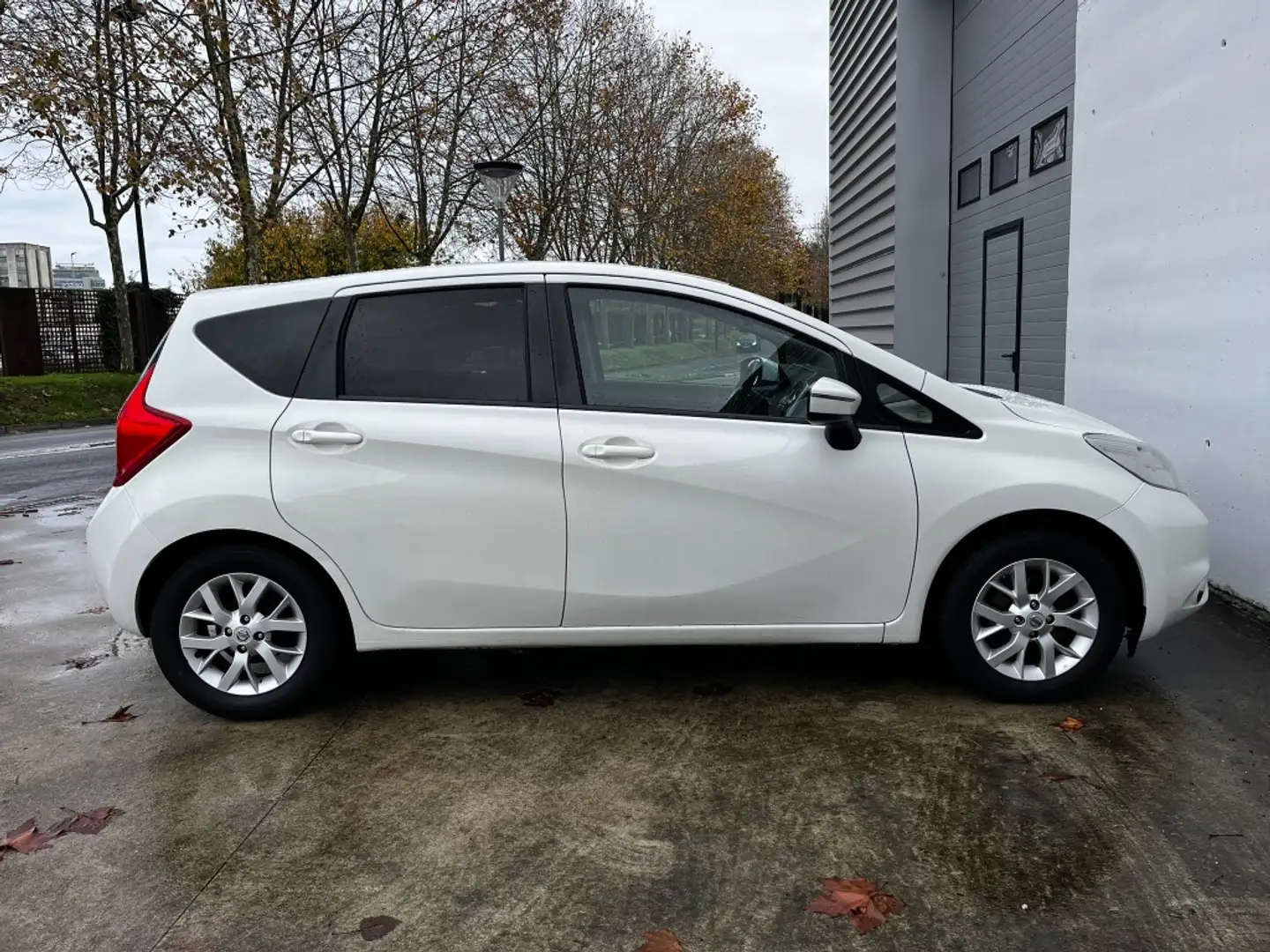 Nissan Note 1.5dCi Naru Edition Blanco - 2