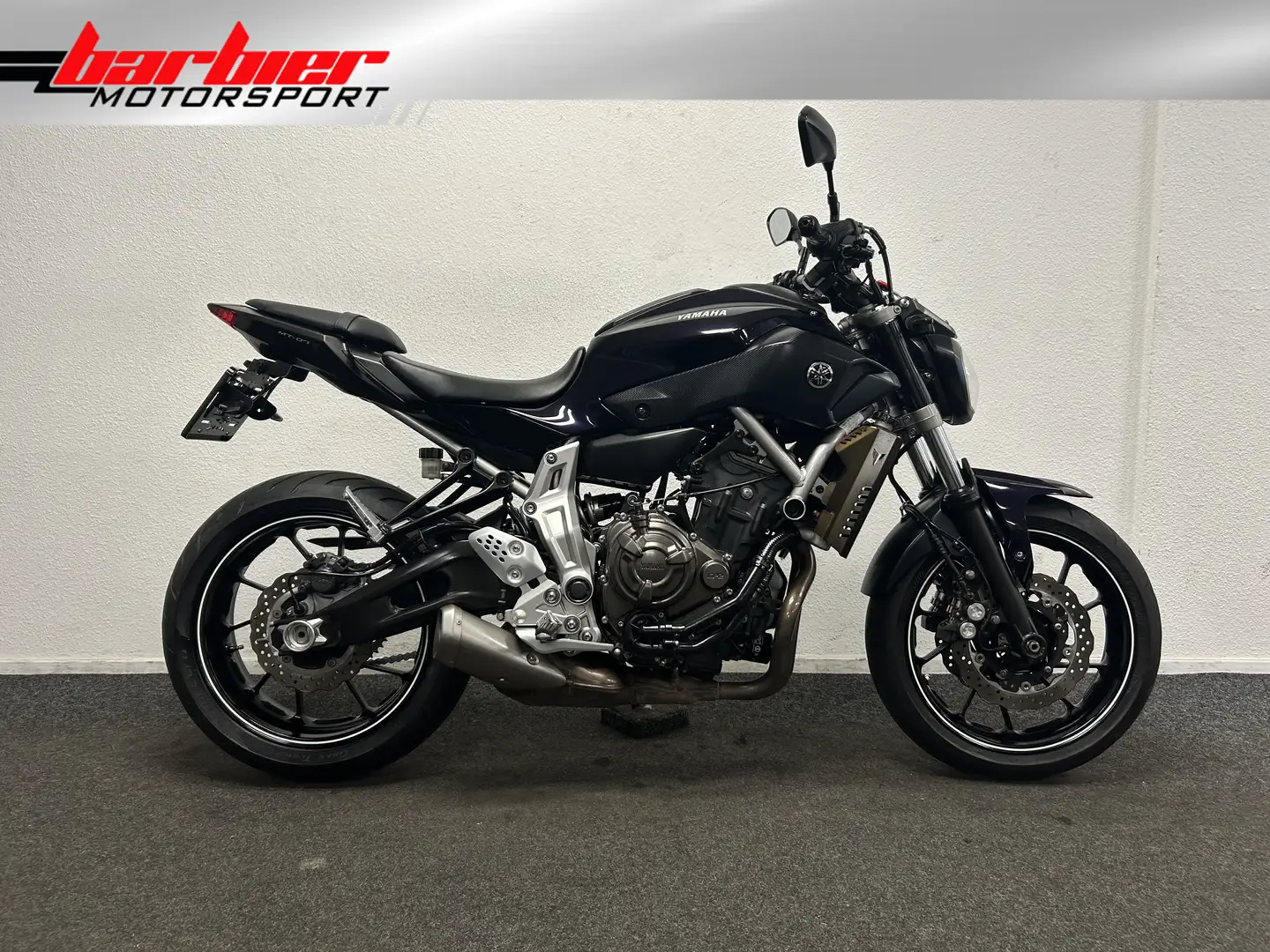 Yamaha MT-07 Lila - 1