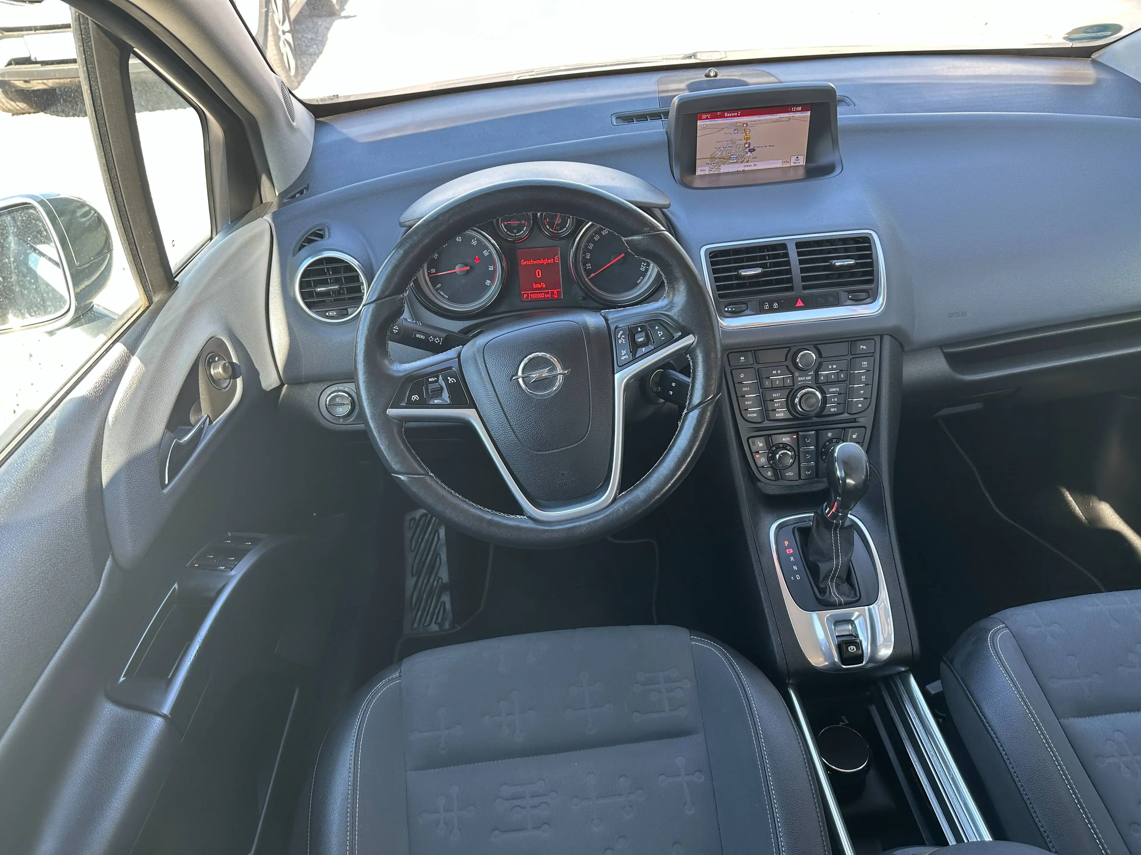 Opel Meriva Innovation 1.4 KLIMA NAVI PDC SITZ+LENKRADHEIZUNG — photo 11
