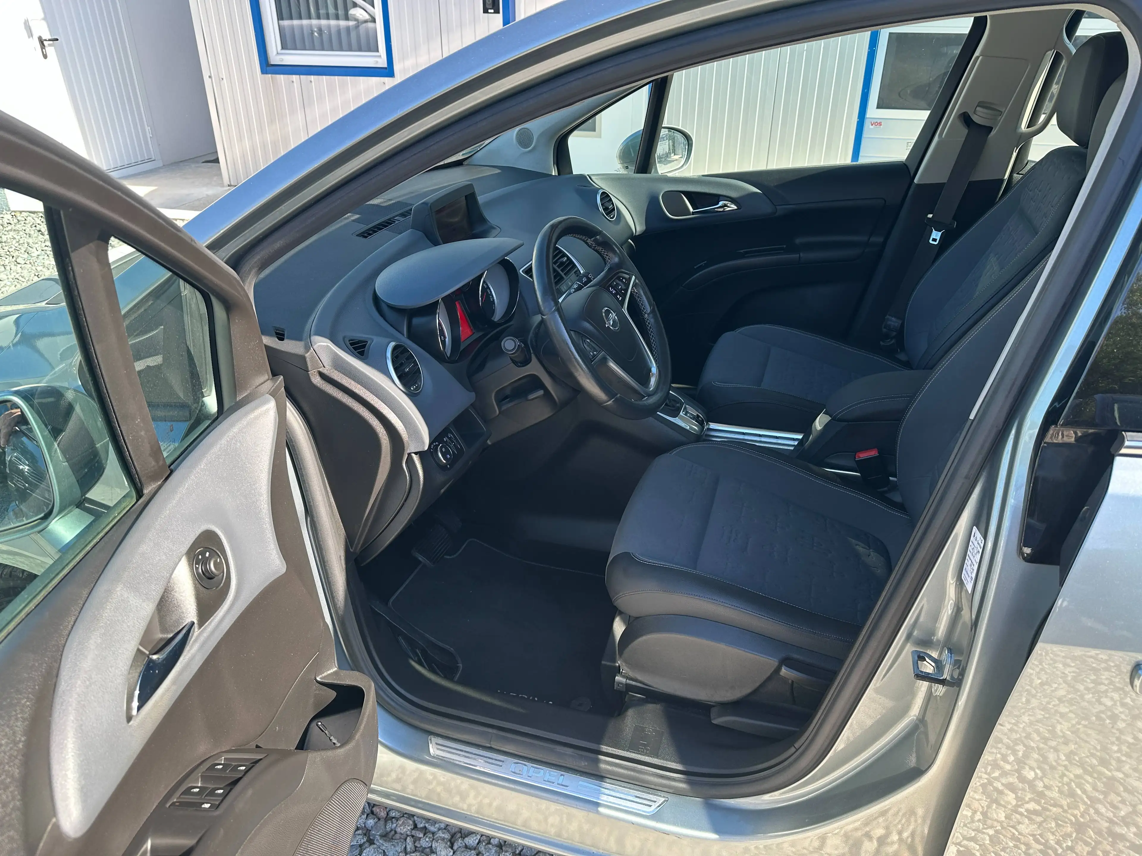 Opel Meriva Innovation 1.4 KLIMA NAVI PDC SITZ+LENKRADHEIZUNG — photo 9