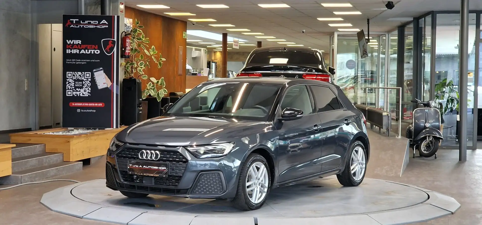 Audi A1 25 TFSI Sportback *Virtual-Cockpit*Licht-Paket*16Z Grau - 1