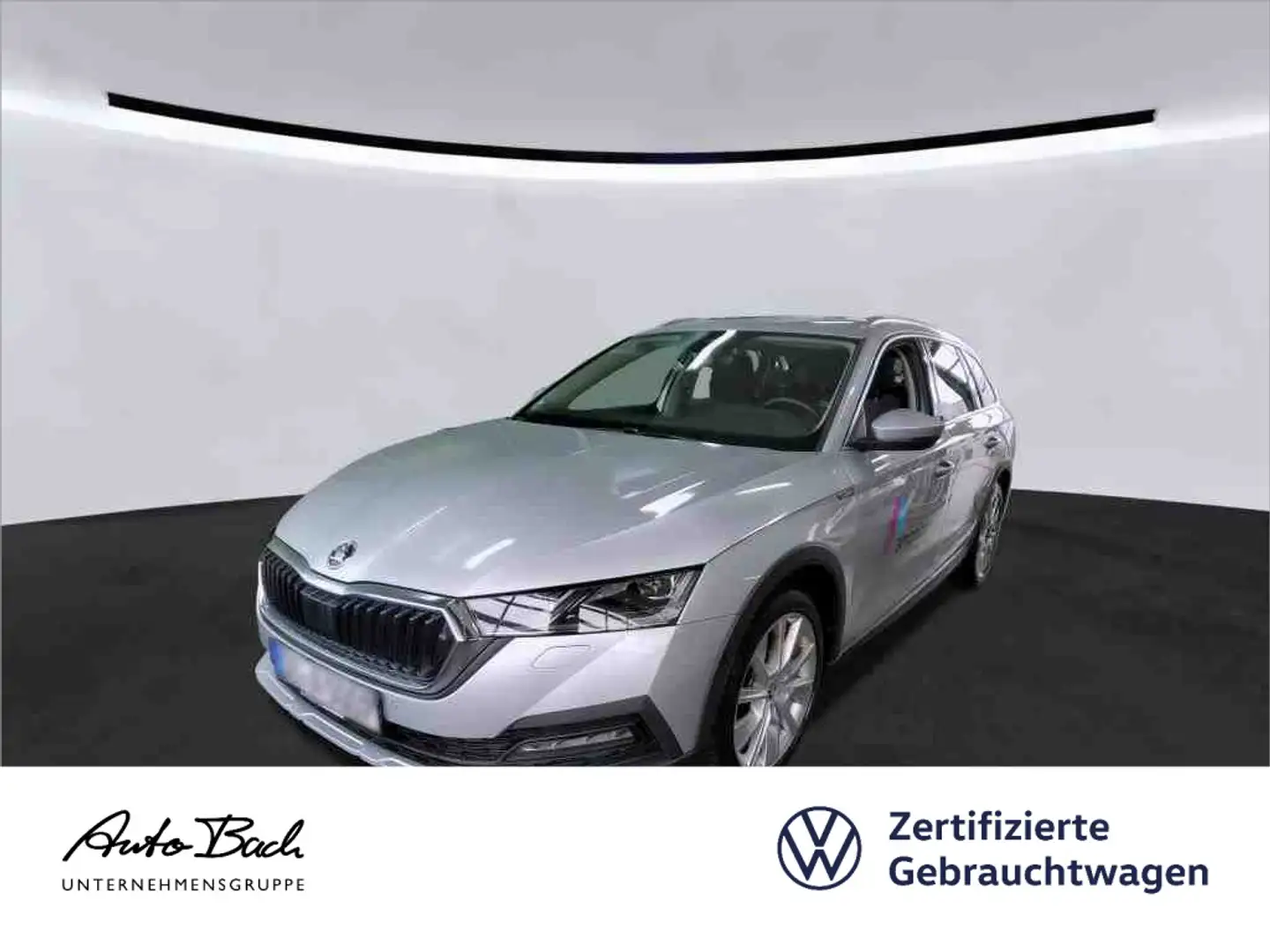 Skoda Octavia Combi 2.0 TDI "SCOUT" 4x4 DSG LED Standh Gümüş rengi - 1