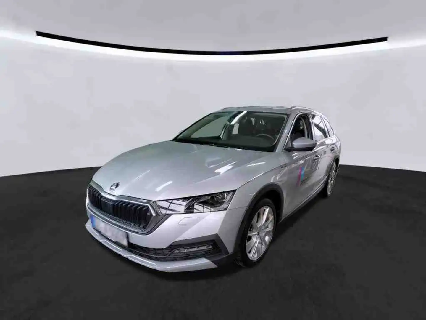 Skoda Octavia Combi 2.0 TDI "SCOUT" 4x4 DSG LED Standh Silber - 1