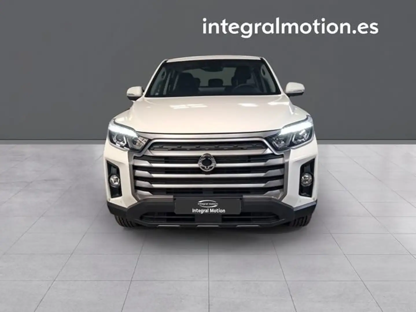 SsangYong Musso D22DTR 4x4 Pro Blanco - 2
