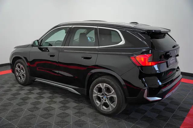 BMW X1 view 12