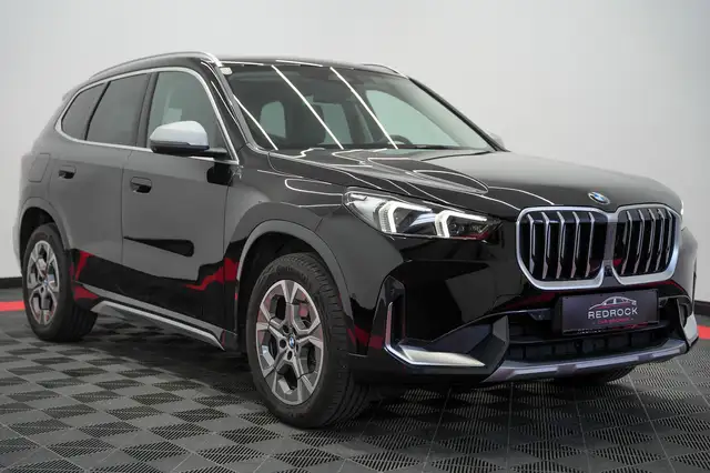 BMW X1 main image