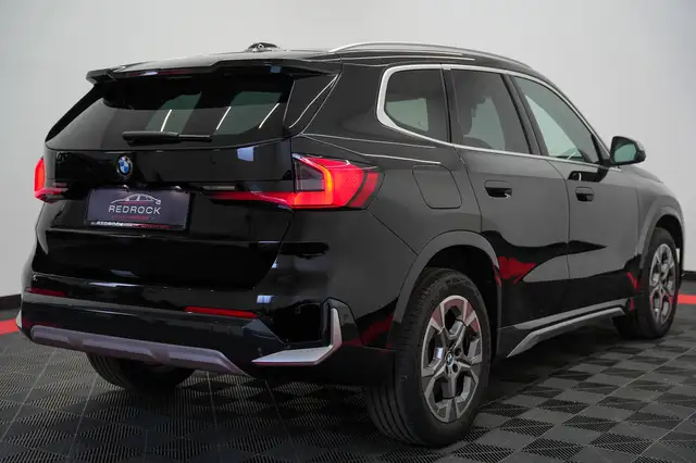 BMW X1 view 9