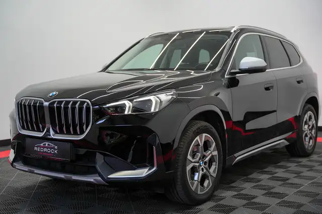 BMW X1 view 3