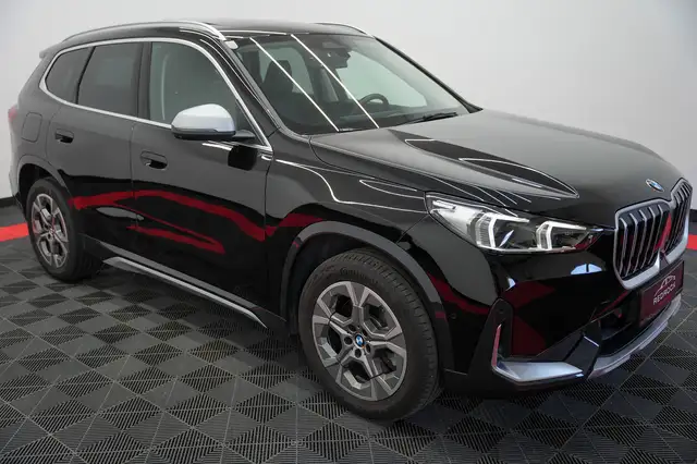 BMW X1 view 6