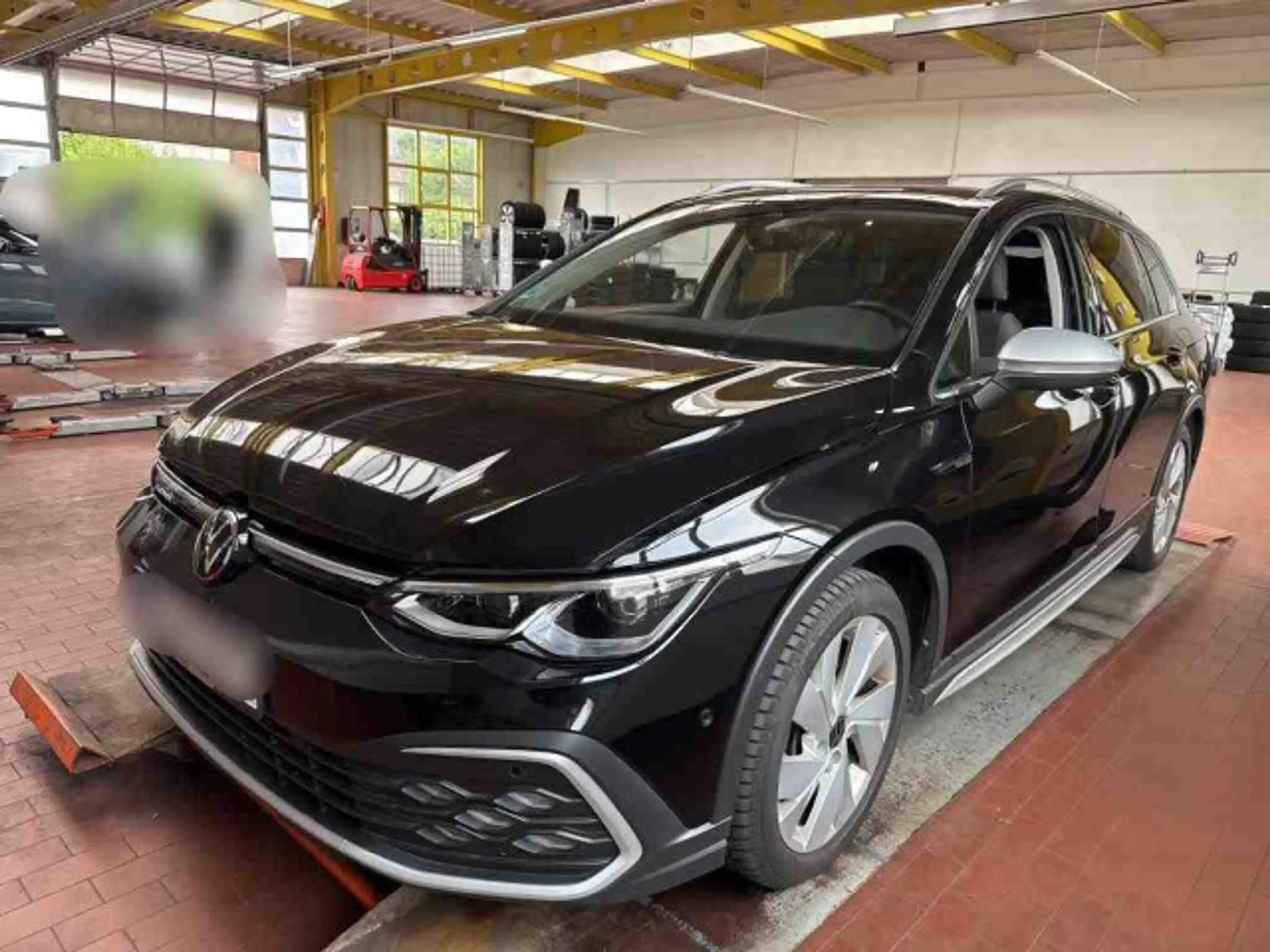 Volkswagen Golf Variant 4 Motion 2.0 TDI PANO AHK STDHZ SHZ — photo 2
