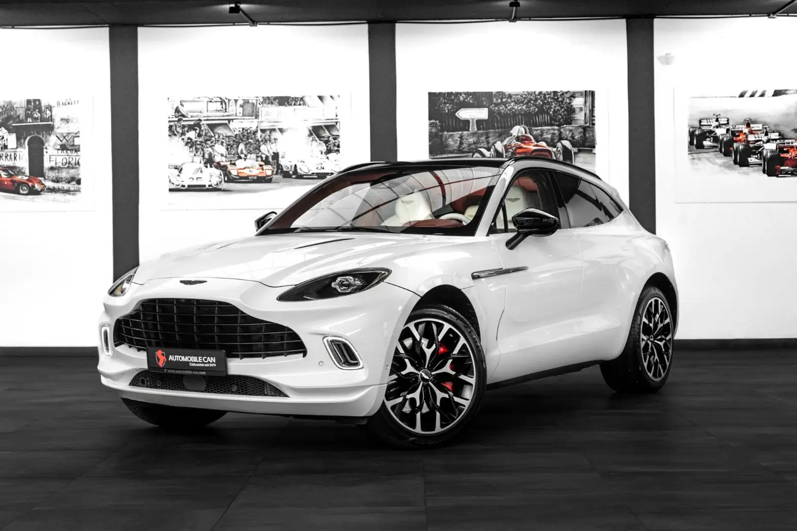 Aston Martin DBX 4.0 V8 #Exclusive Farbkombi #deutsches Fzg. Weiß - 1