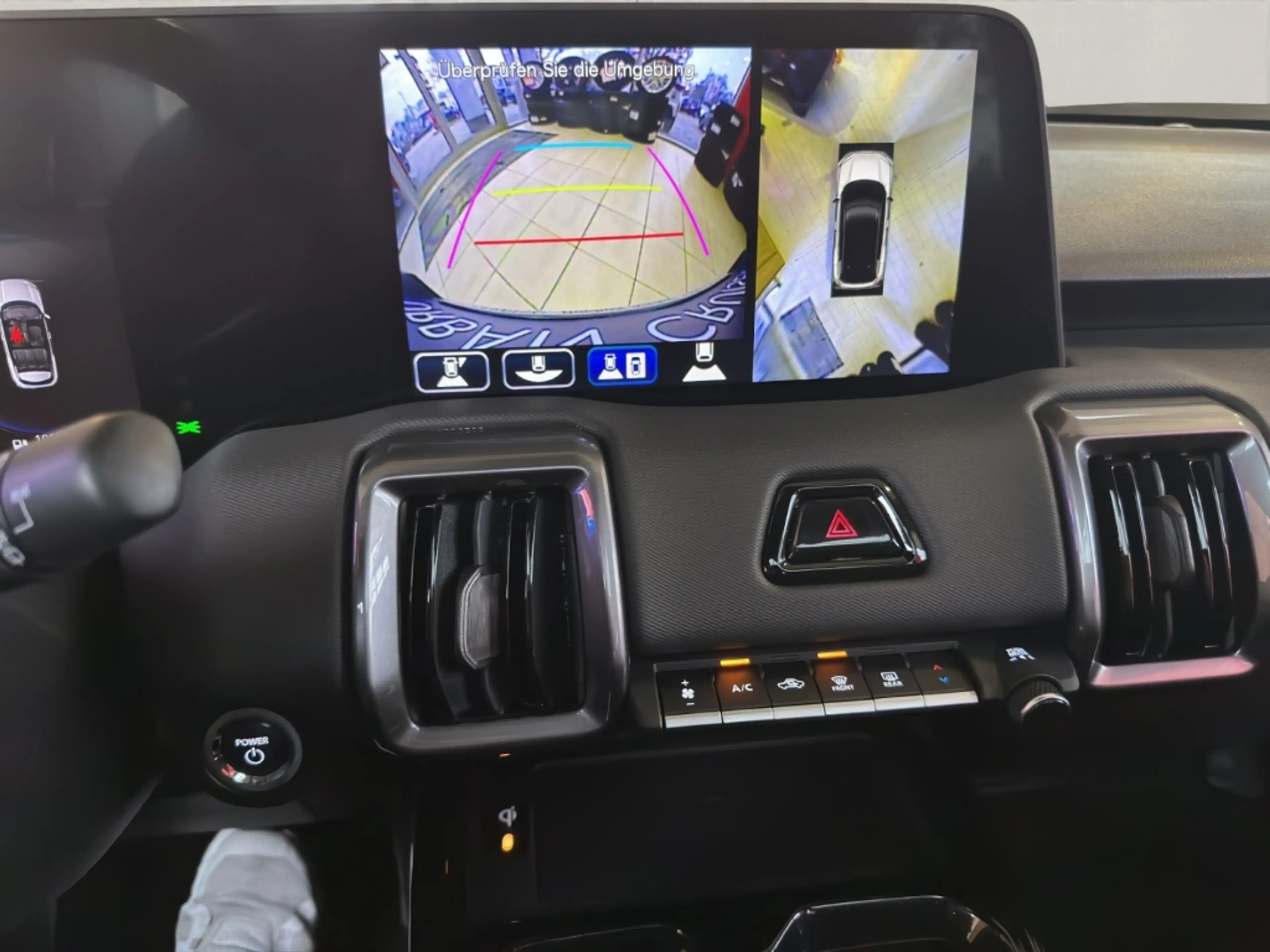 Toyota Urban Cruiser LOUNGE+KAMERA+JBL+PANO+AKTION+SOFORT — photo 13