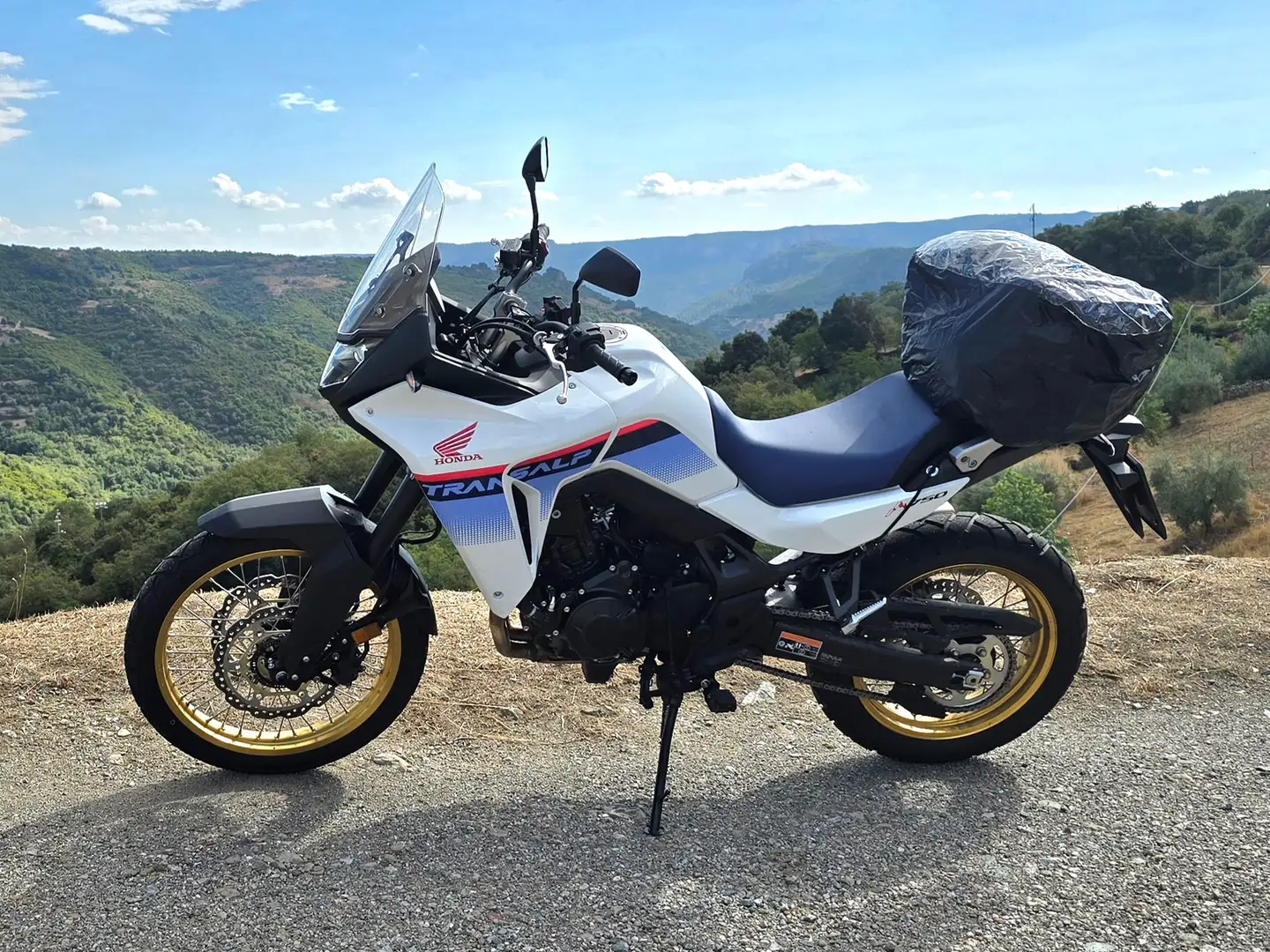 Honda XL 750 Transalp Fehér - 1