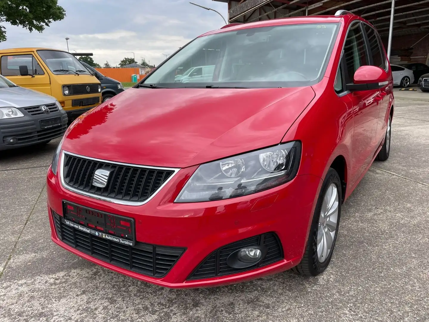 SEAT Alhambra 4Kids/AUTOMATIK/7 SITZER/KAMERA Rot - 1