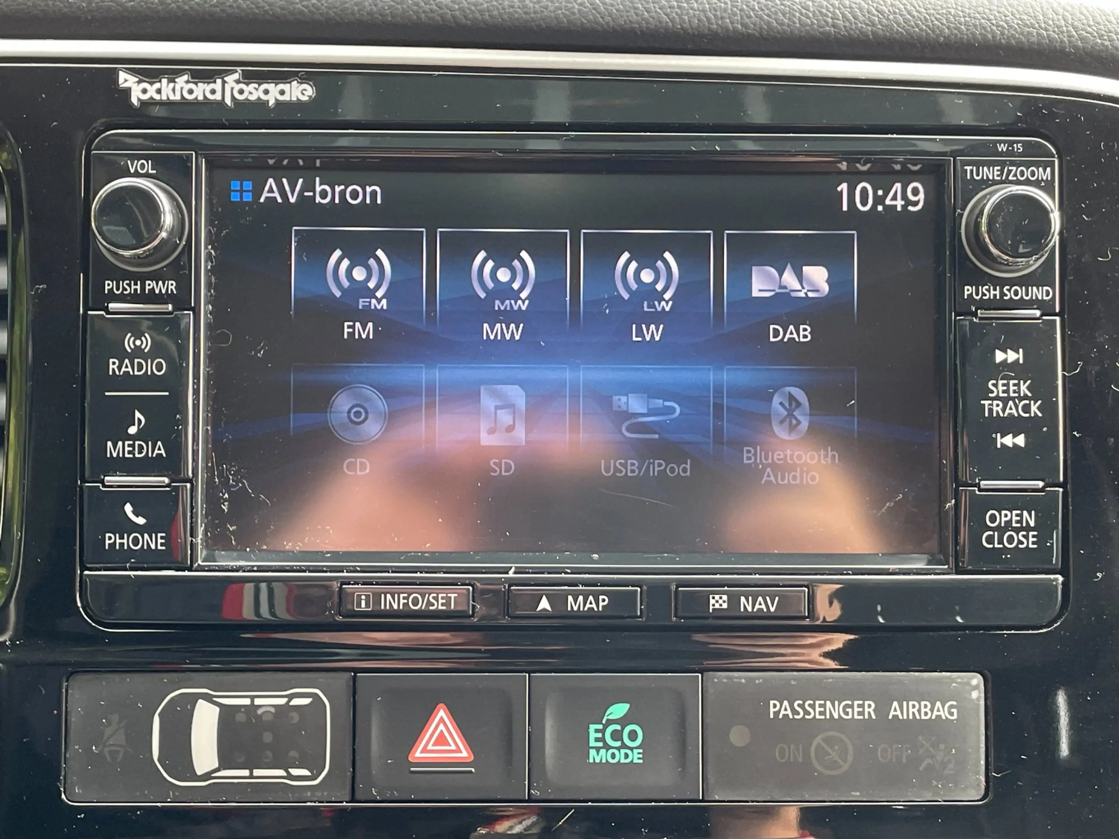 Mitsubishi Outlander 2.0 PHEV Instyle+ Schuifdak | Trekhaak | Camera | — photo 26