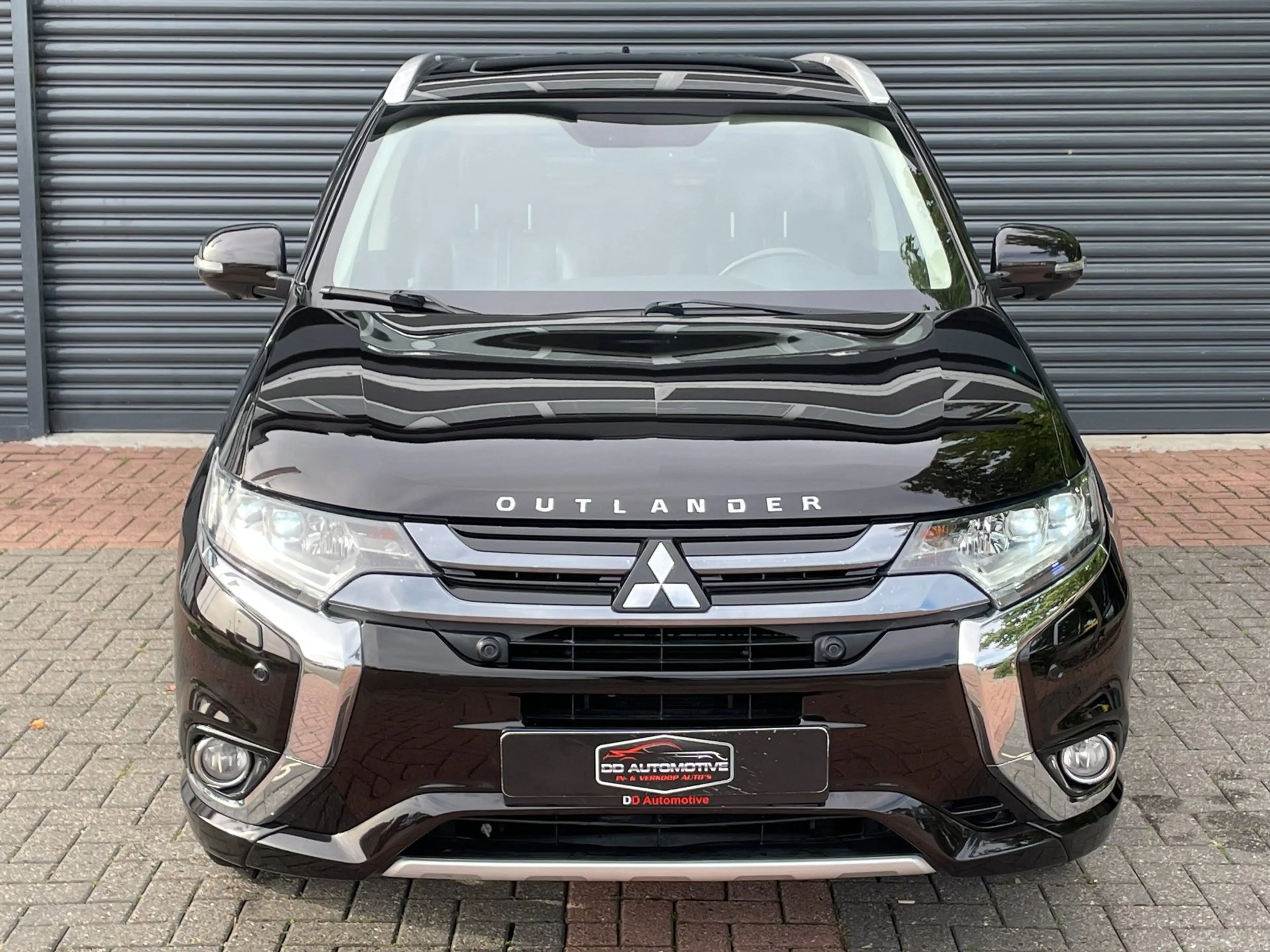 Mitsubishi Outlander 2.0 PHEV Instyle+ Schuifdak | Trekhaak | Camera | — photo 8