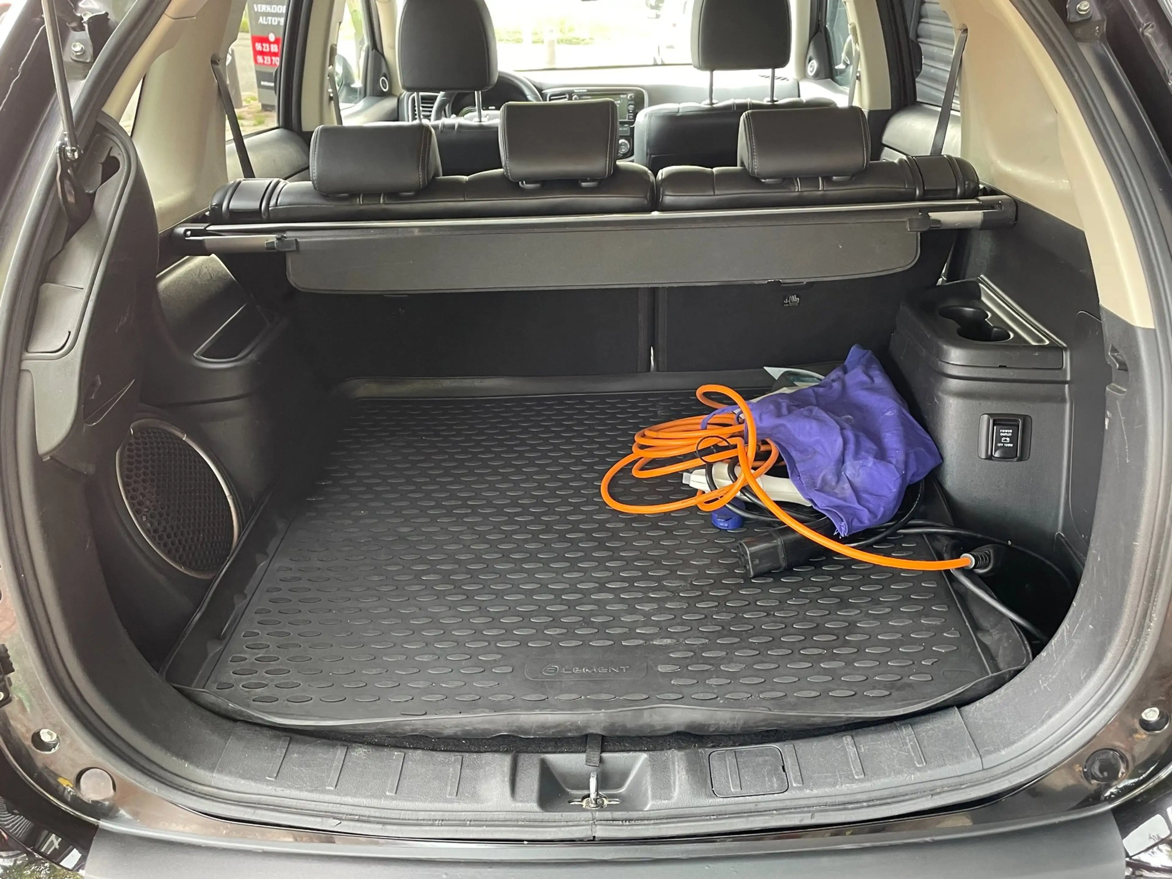 Mitsubishi Outlander 2.0 PHEV Instyle+ Schuifdak | Trekhaak | Camera | — photo 10