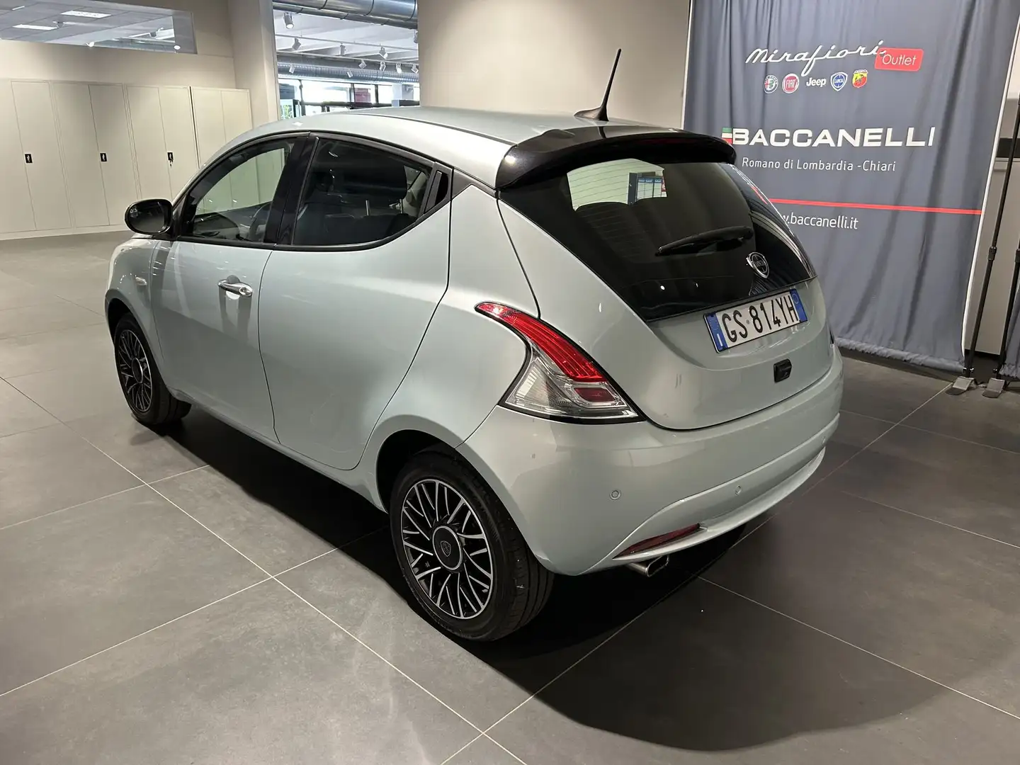 Lancia Ypsilon 1.0 FireFly 5 porte S&S Hybrid Platino ROTTAMAZIO Verde - 2