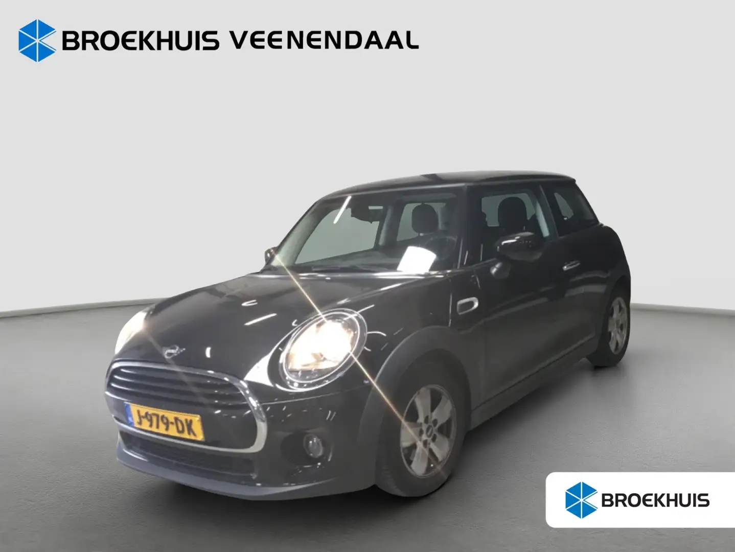 MINI Cooper Mini 1.5 | Lage KM Stand! | Airco | Cruise Control Zwart - 1