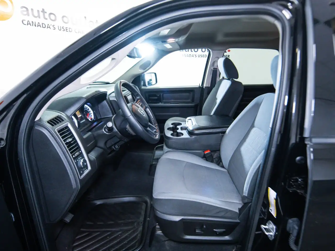 RAM 1500 fotografie RAM 1500